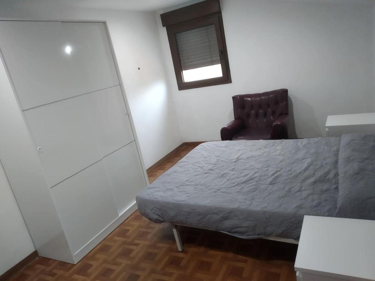 A Casa Do Lolo- Atico Apartment Trinans Exterior photo