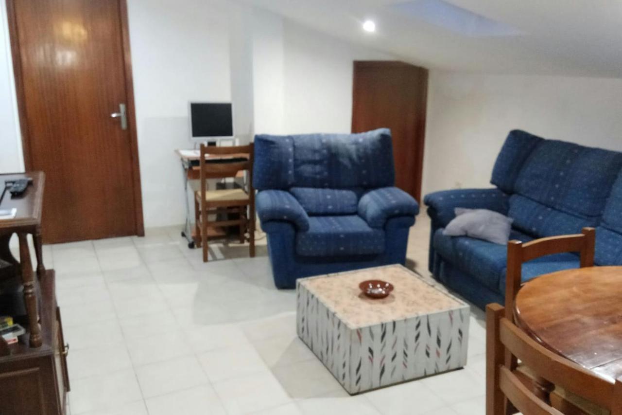 A Casa Do Lolo- Atico Apartment Trinans Exterior photo